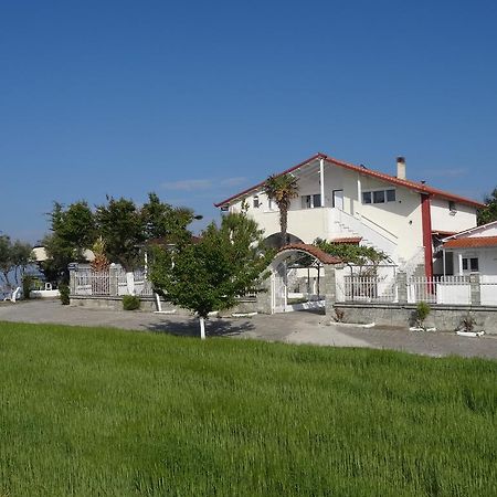 Villa Tikozidis Nea Iraklia Bagian luar foto